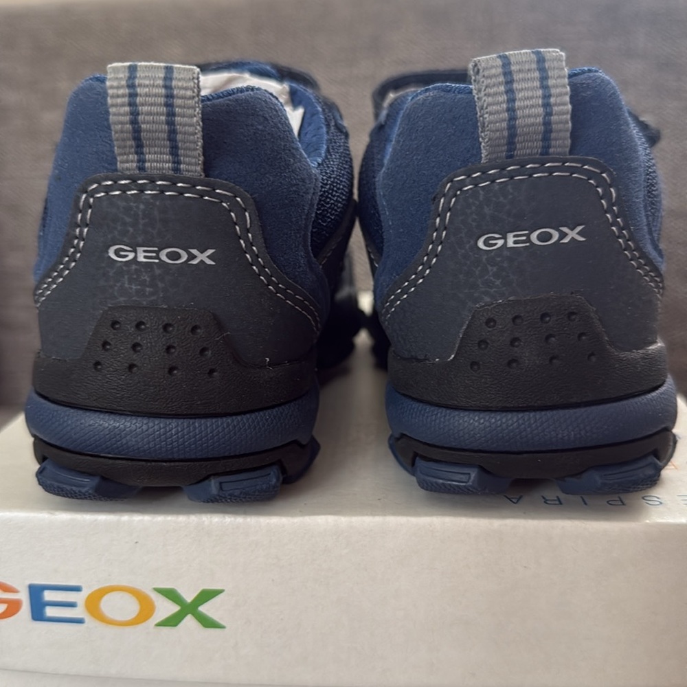 Geox Boy's Buller Mesh Low Top Sneakers Toddler Kids 10.5US 28EU New - Picture 9 of 14